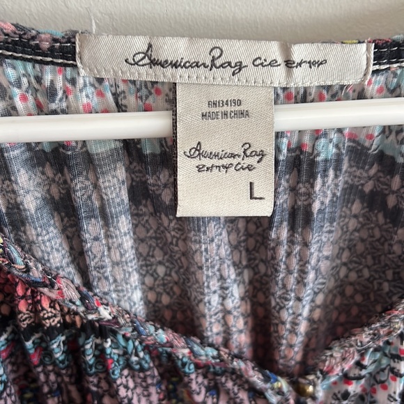 American Rag Boho Top - Picture 3 of 7